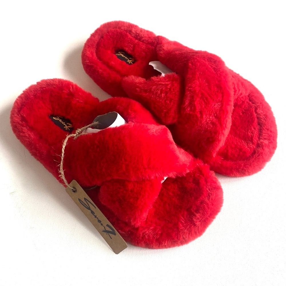 Seven7 Footwear - Kiki Faux Fur Slides Sandals - RED , Size ‎ 10, New in Box
